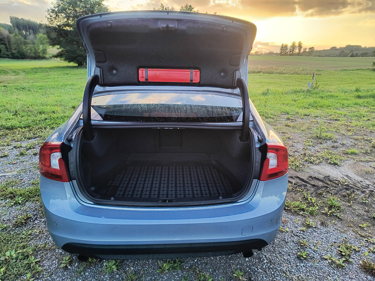 Volvo S60 - 8