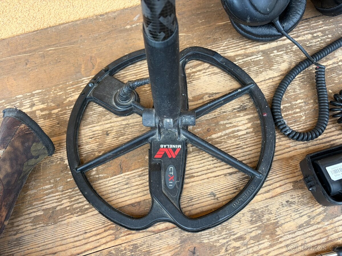 Detektor kovu Minelab CTX3030 + příslušenství - 8