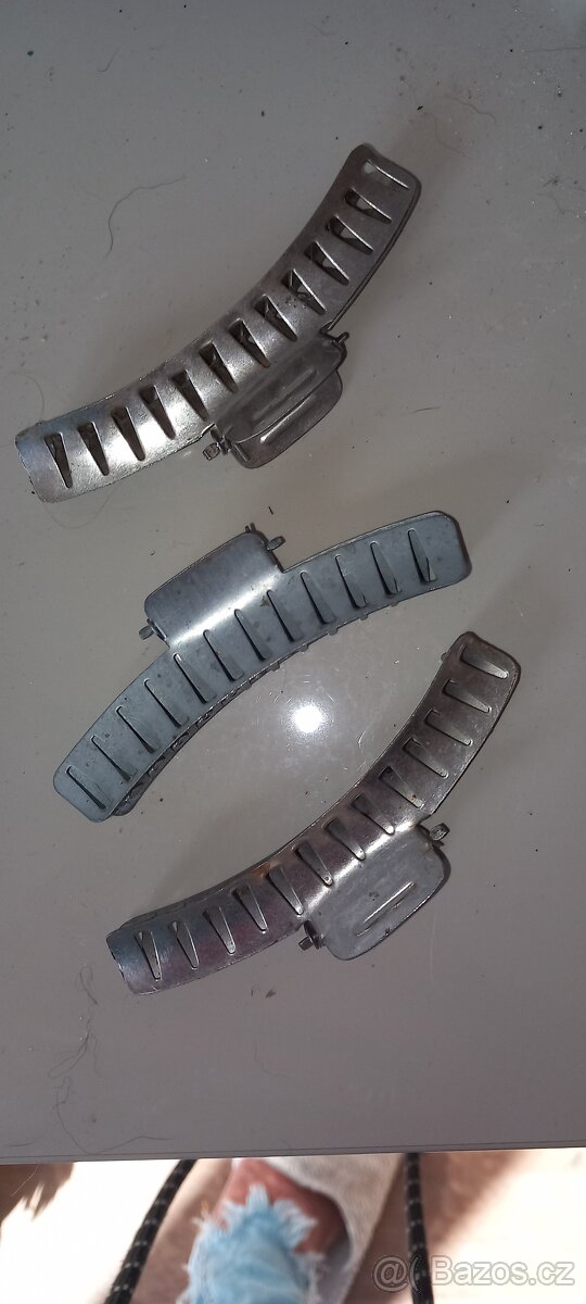 Retro na natáčky na vlasy a kulma - 8