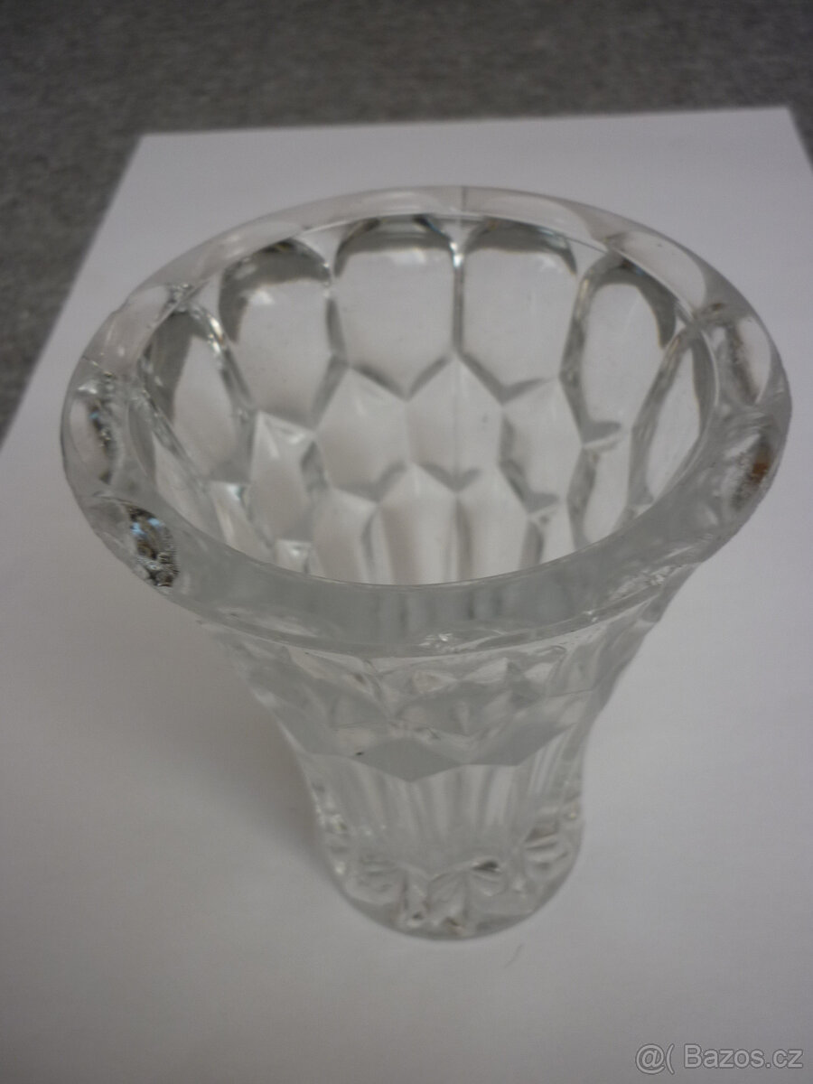 retro vázy a džbány - 8