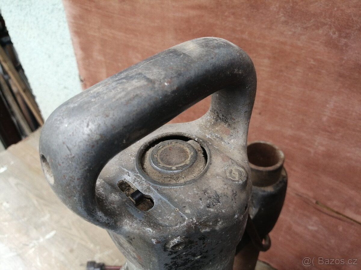 Stará velká stolní vrtačka - funkční - 8