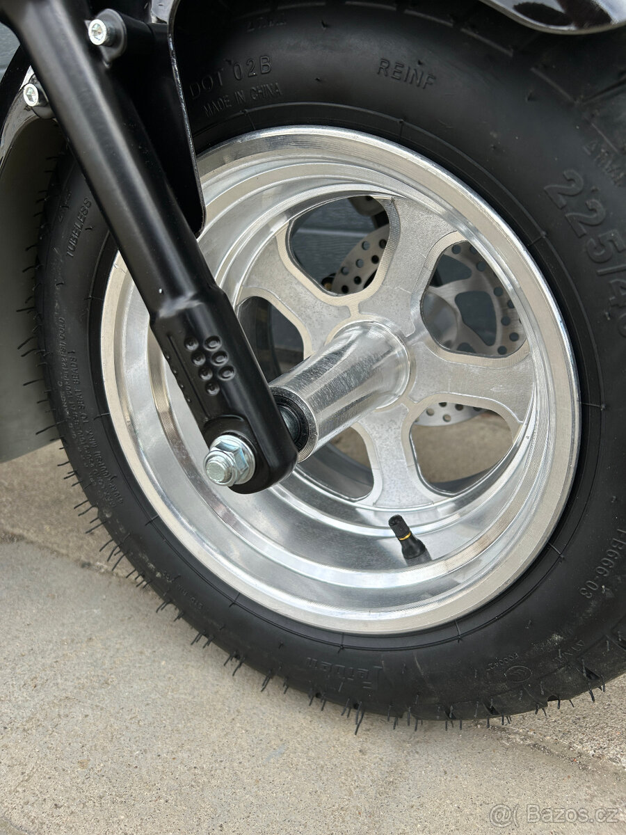 Elektrokoloběžka 2000W - 8