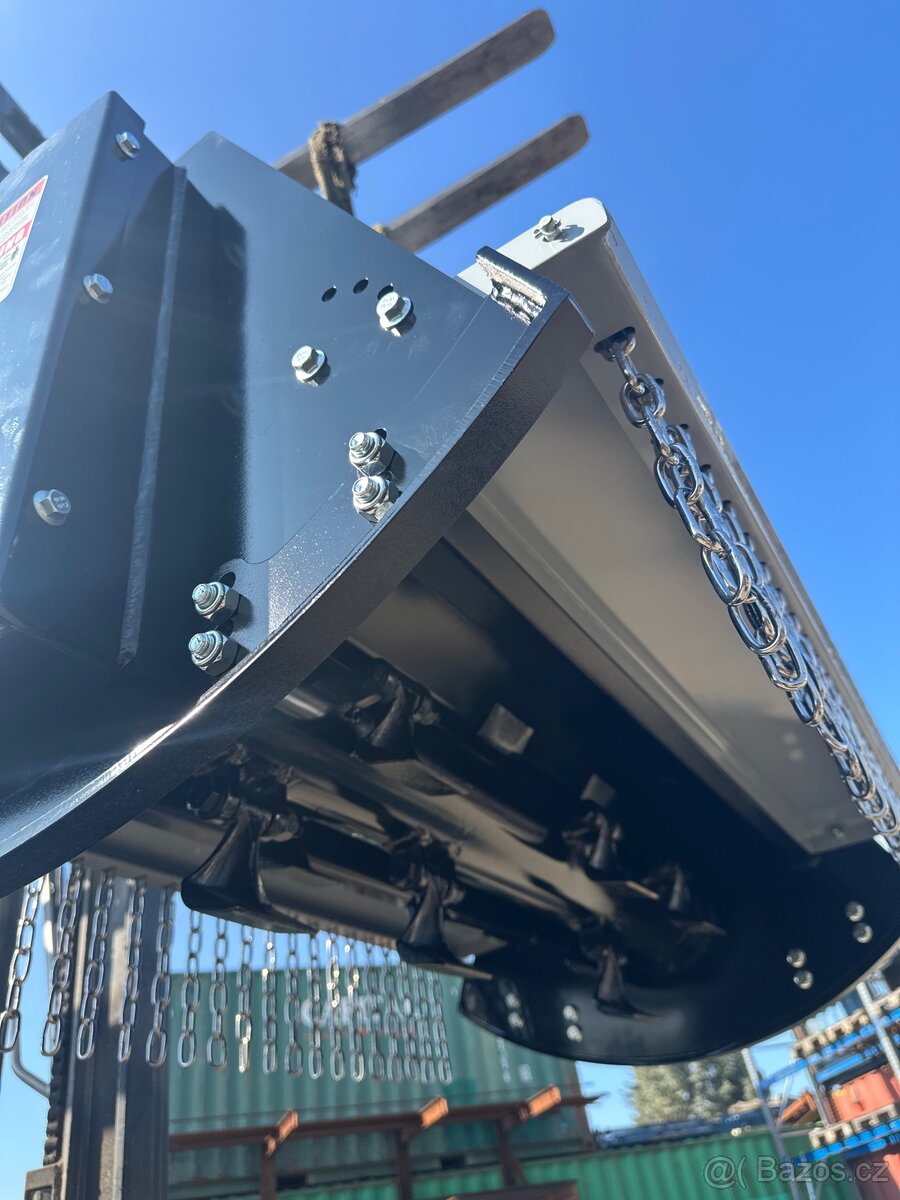 Kladívkový mulčovač Hardy pro stroje 3-6 tun - 8