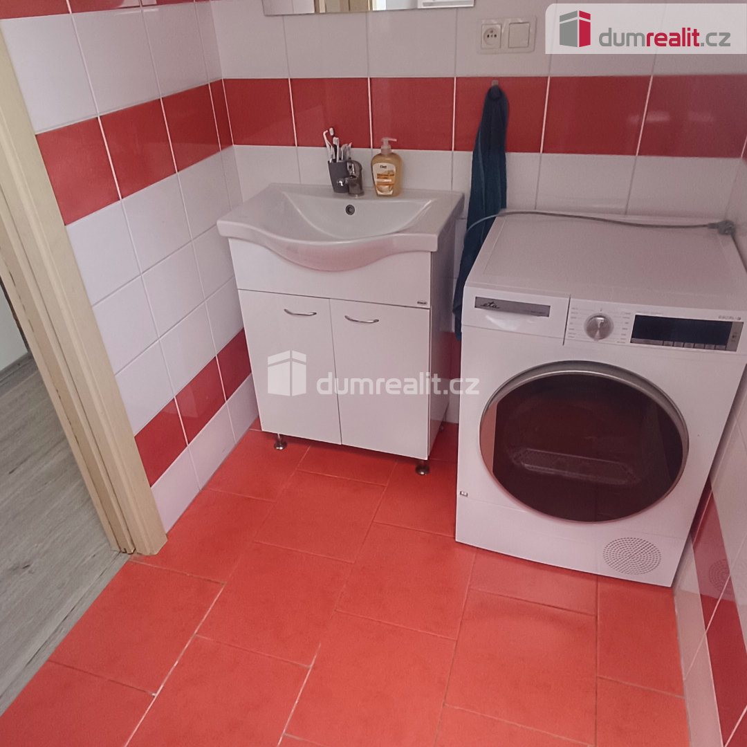 pronájem bytu 1+1, obec Veselé, okr. Děčín - 8