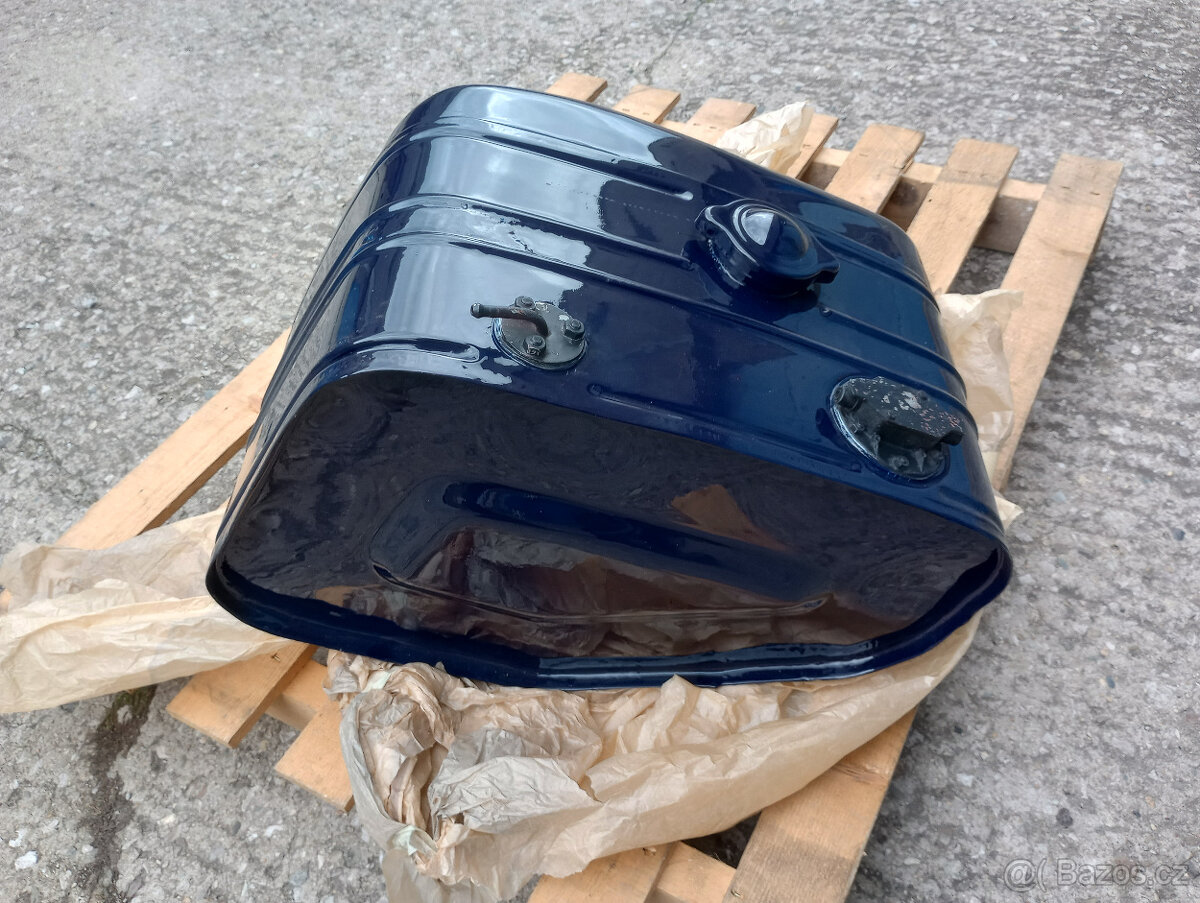 Fiat 600 A palivová nádrž - 8