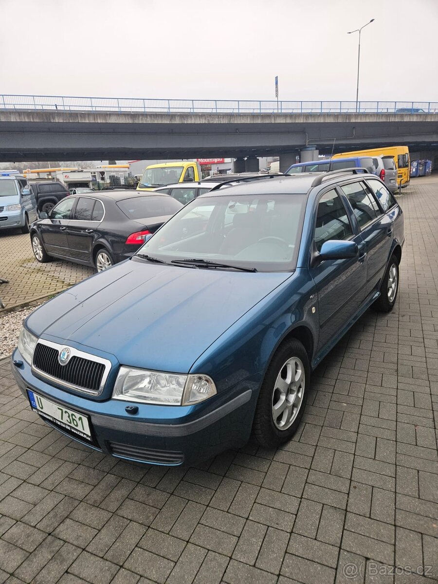 Prodám Škoda Octavia combi 2.0 i 85kw rok 2003 nová stk - 8