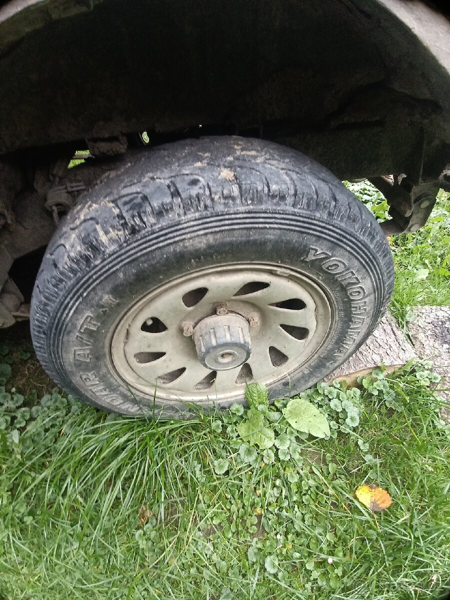 Kola Suzuki Samurai Vitara jimny - 8