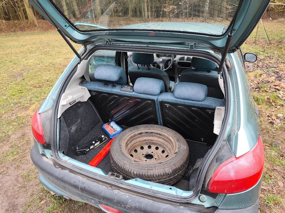 Peugeot 206 1.2 44kw - 8