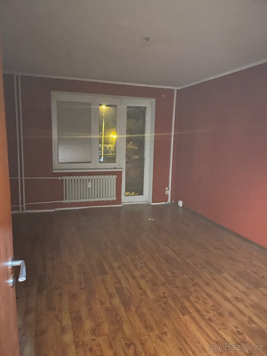 Bytř 3+1 k pronájmu do 31.8.2026 - 8