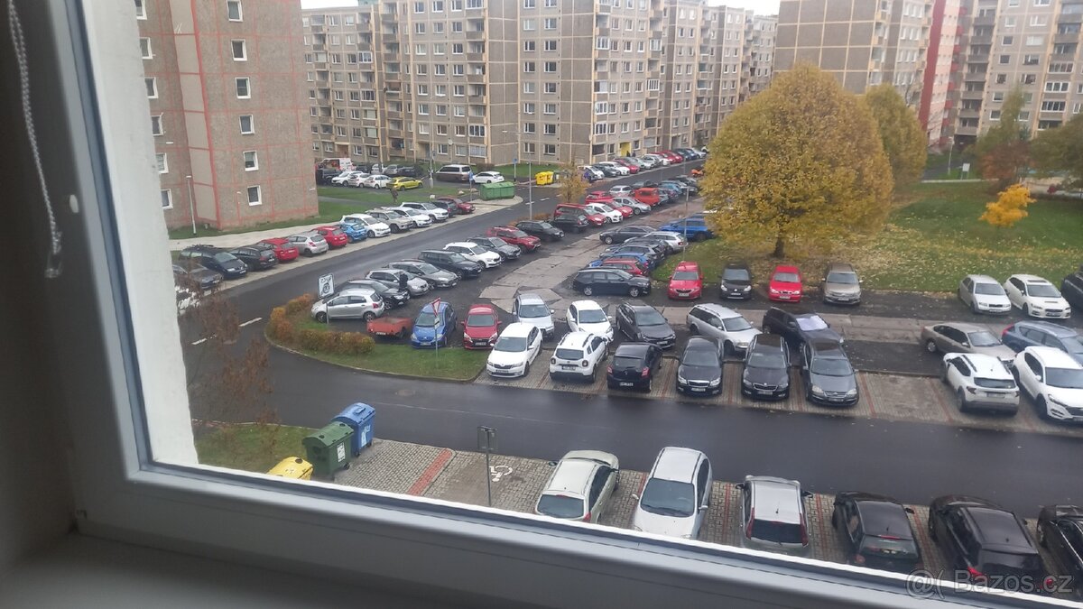 Pronájem bytu 1+1 40 m 3 patro - 8