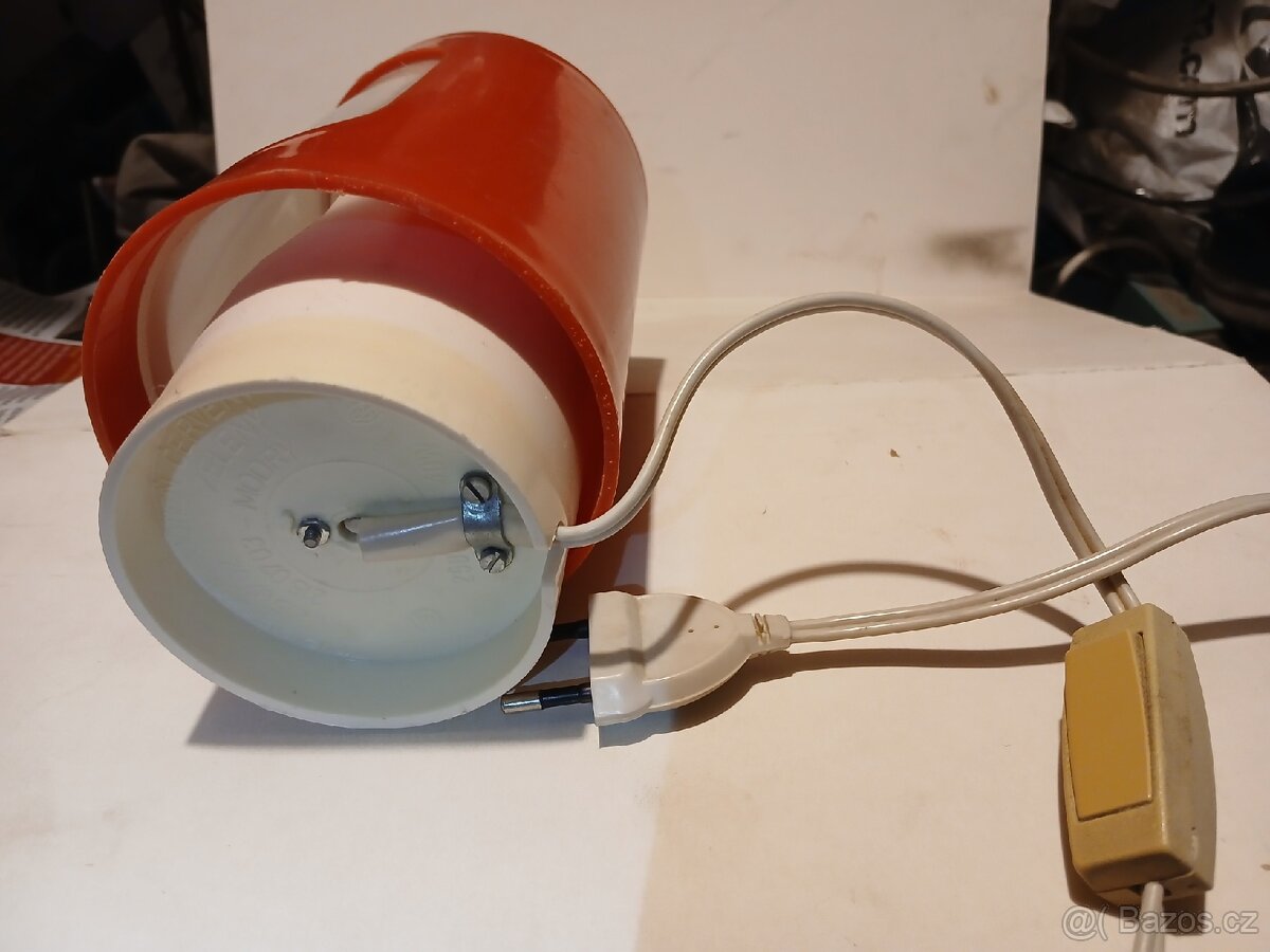 Prodám retro dřevěný houpací kůň - 8