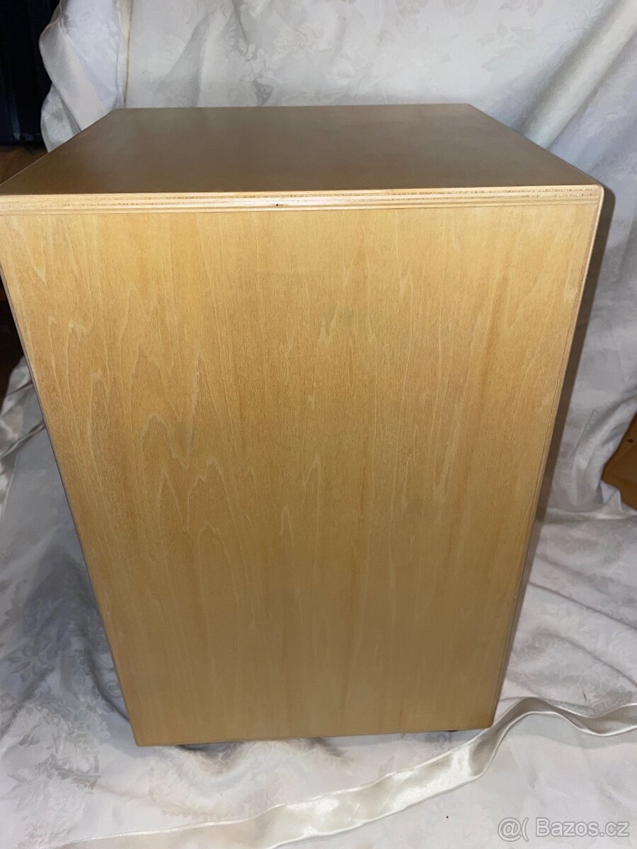 DIMAVERY CAJON CJ 500 - 8