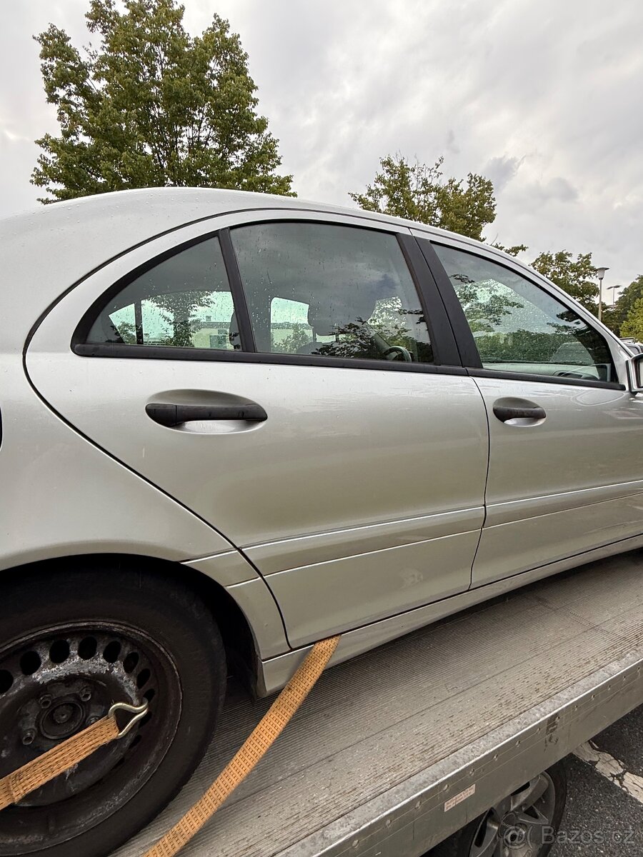 Mercedes benz C220cdi,C203 - 8