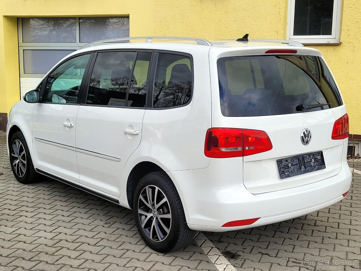 Volkswagen Touran, 1,4 DSG Highline, nové ROZVODY - 8