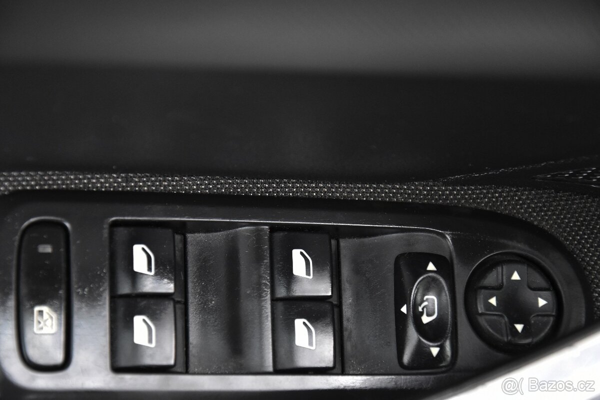 Peugeot 308 CC 2.0 HDi 6st manuál, D.KLIMA, TEMPOMAT, ALU 17 - 8