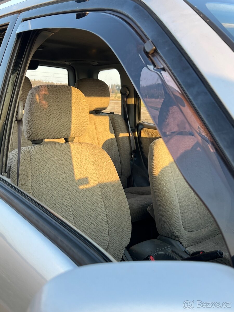 Suzuki Grand Vitara 2.0td - 8