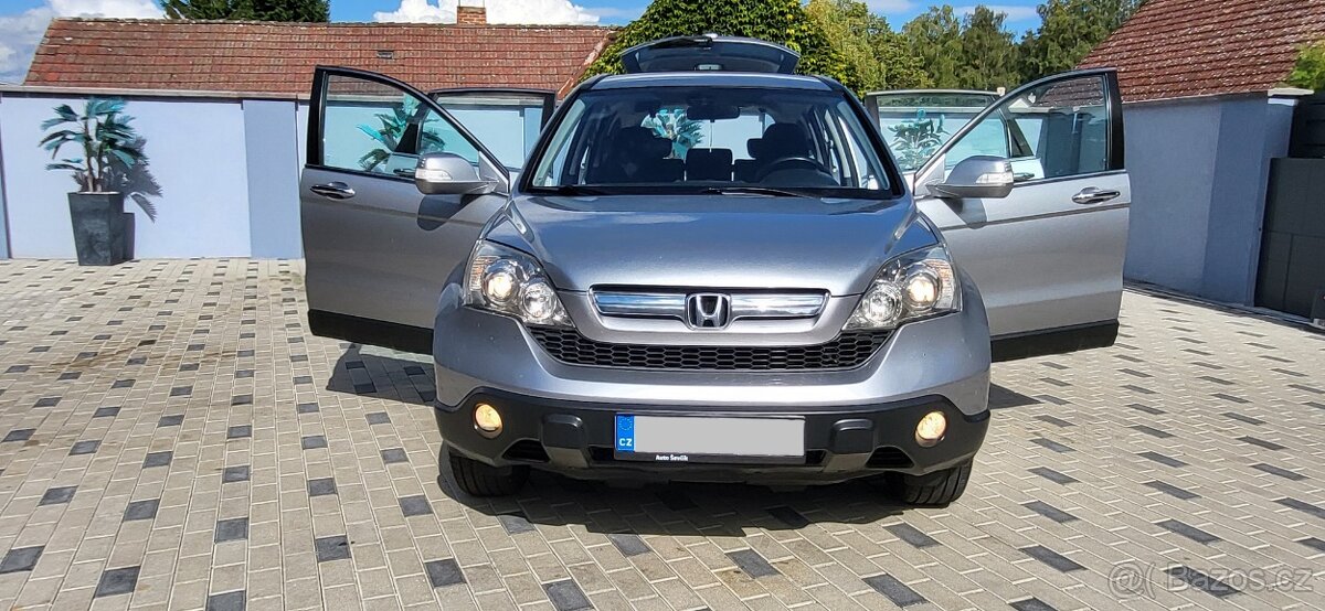 Honda CR-V 2,2 i-CTDi - 103kw. 4WD - 4X4. STK+EM do: 9/2027 - 8