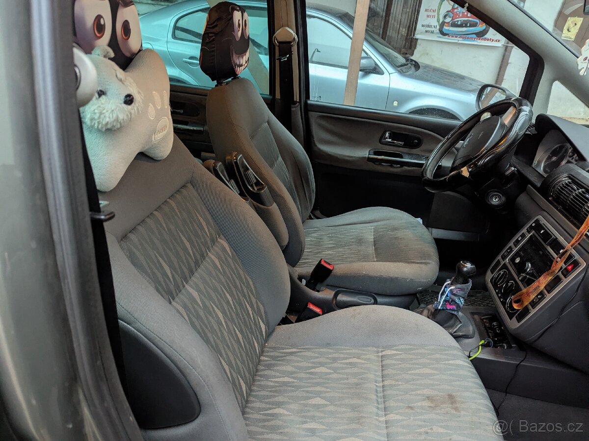 Ford Galaxy 1,9 TDI 85 kW - 8