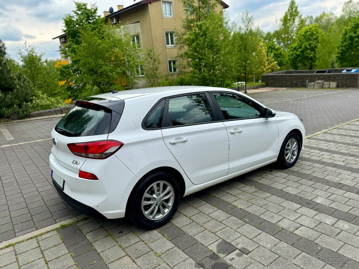 Hyundai i30, 1.0T-GDI, 2017, ČR, Hatchback - 8