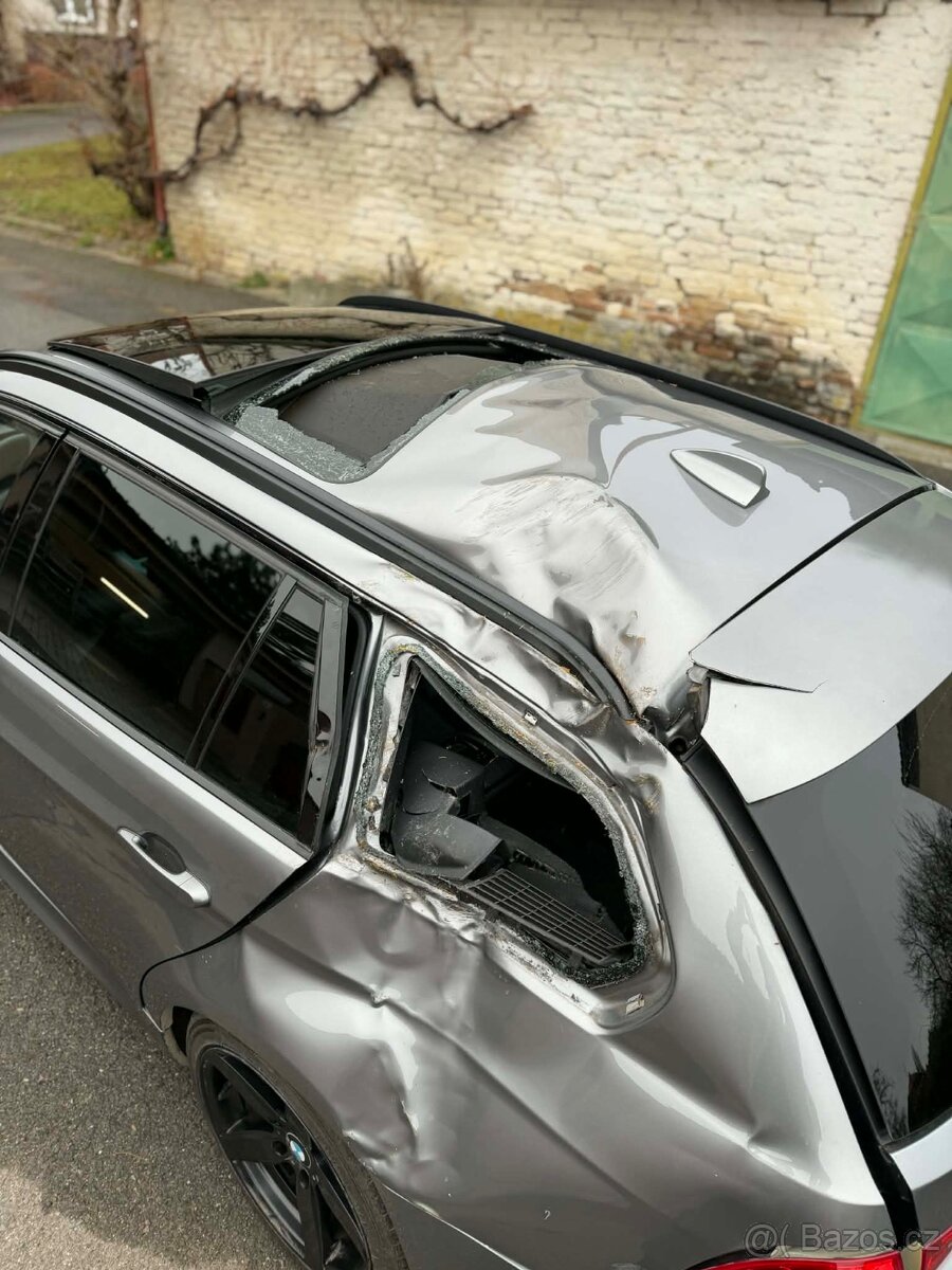 BMW E91 N57D30A Facelift M-Paket díly - 8