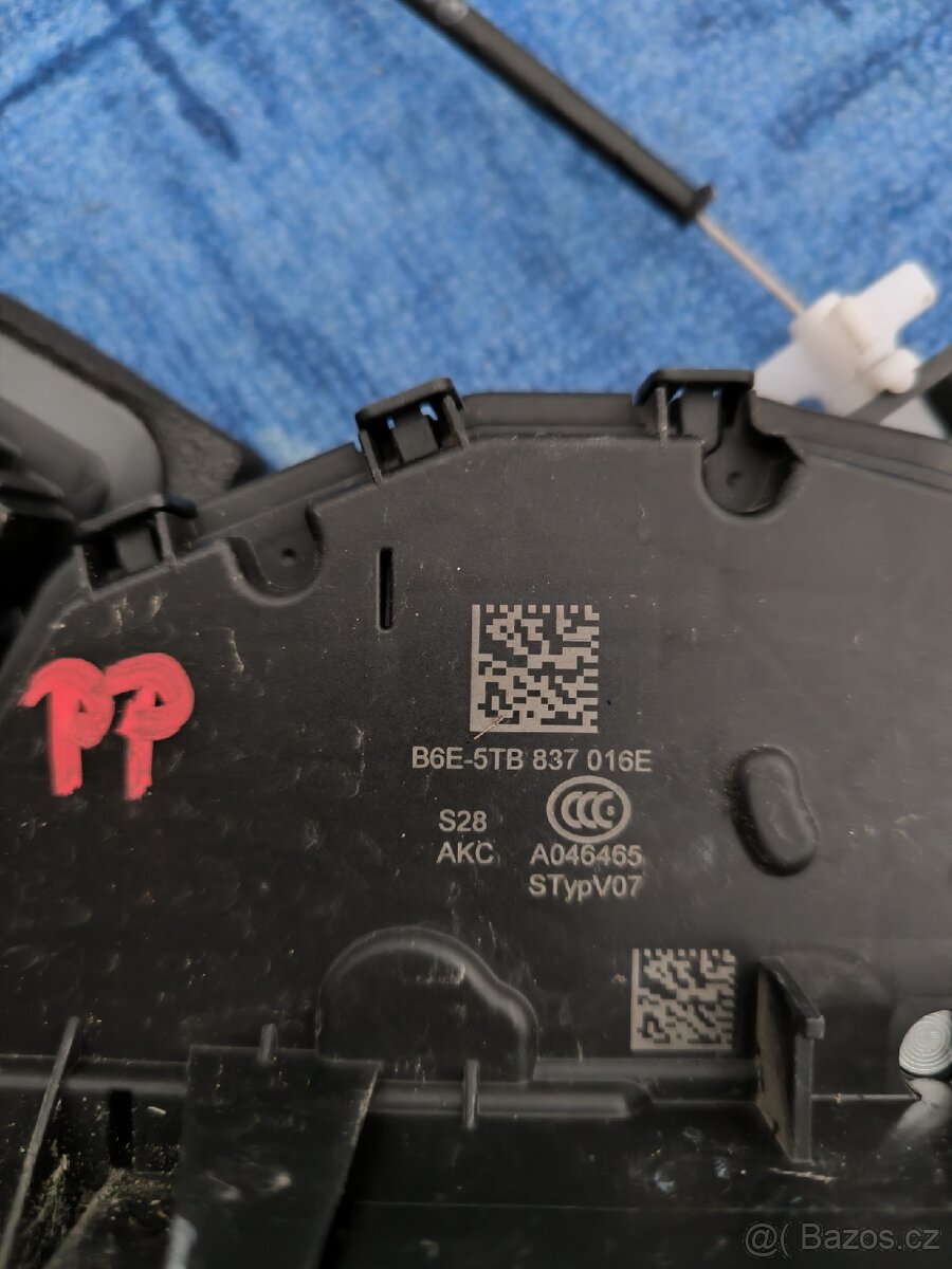 Zámky dveří Škoda fabia 3, VW, Seat, Audi.. 36tkm - 8