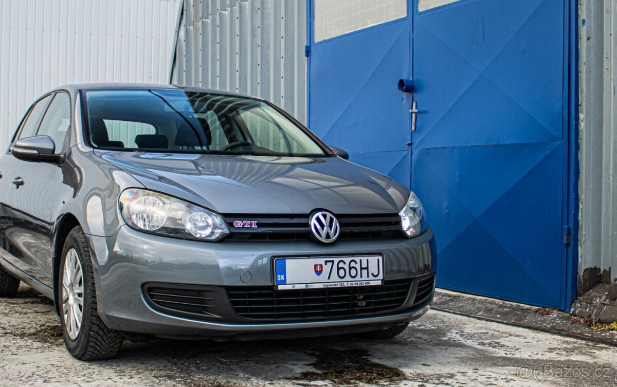 Volkswagen Golf 1.4 59kW M5 MODEL 2010 - 8