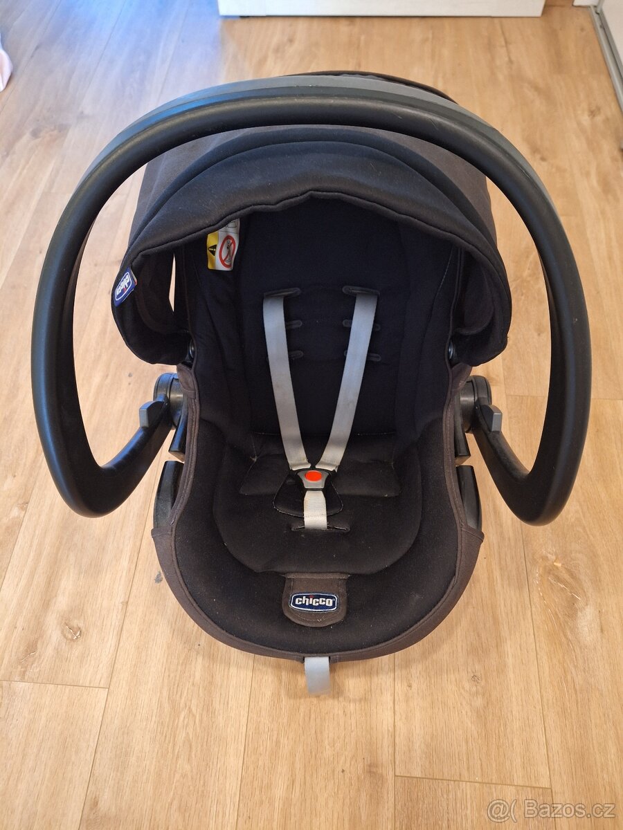 Autosedačka Chicco - 8