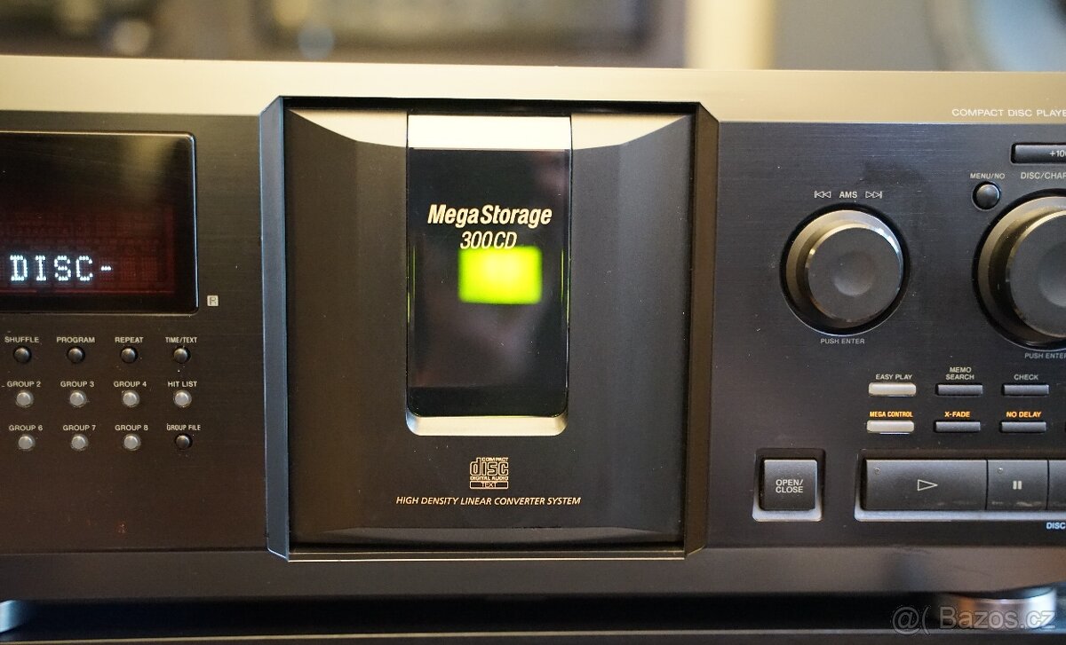 SONY CDP CX335 MEGA STORAGE 300 CD - 8