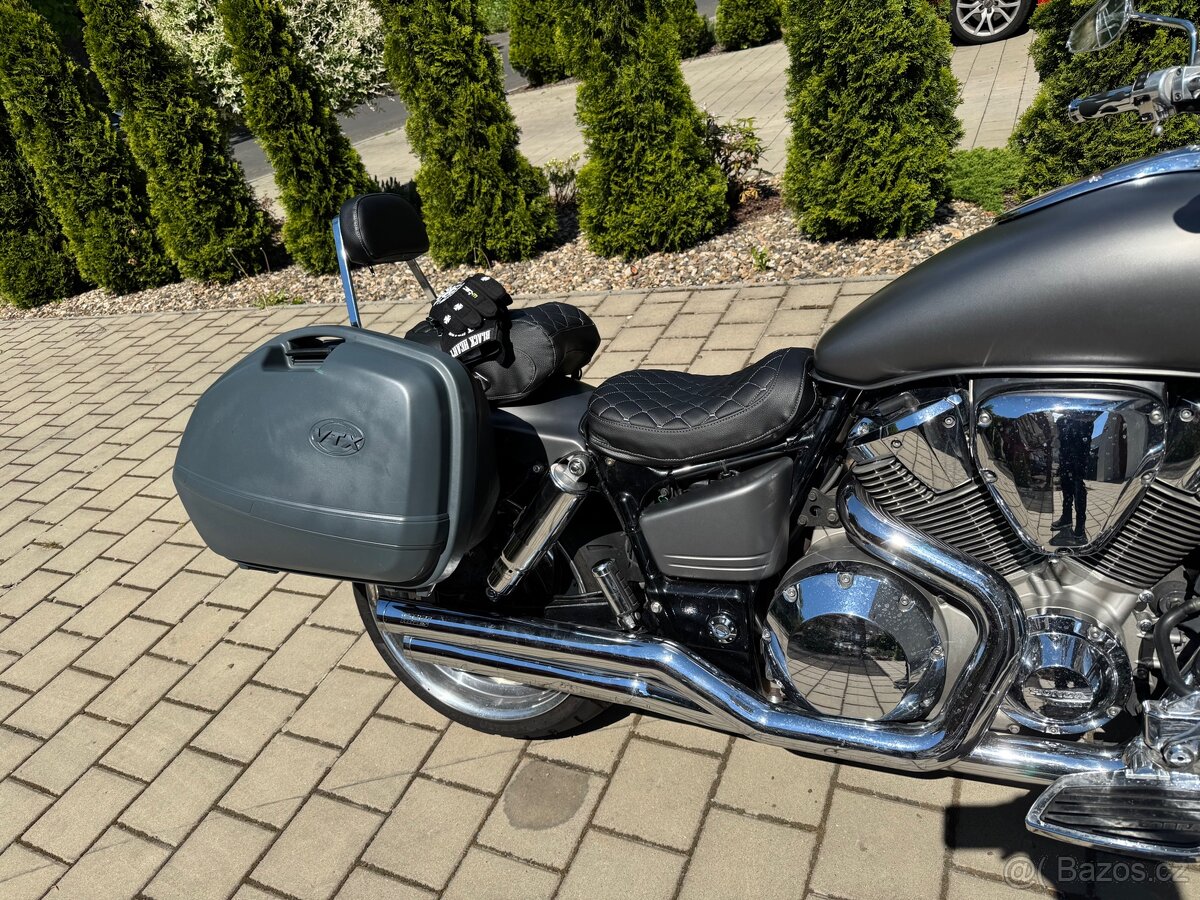Honda VTX 1800 - 8