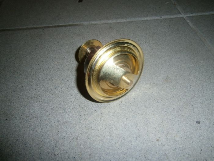 Těleso termostatu a termostat Zetor 25 - 8