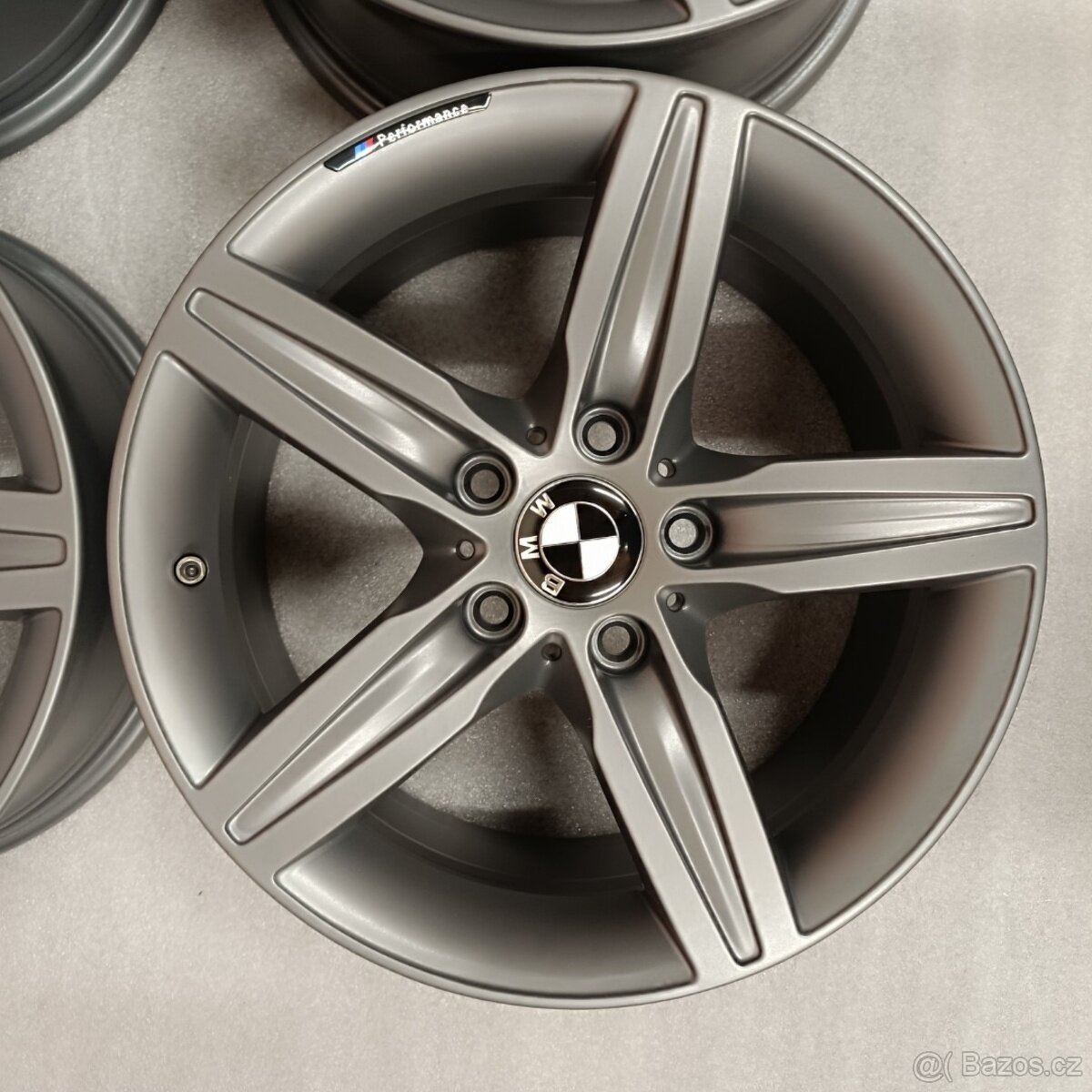 Alu kola BMW 1, 2 a 5er 7,5x17'' , 5x120 , ET43 - 8