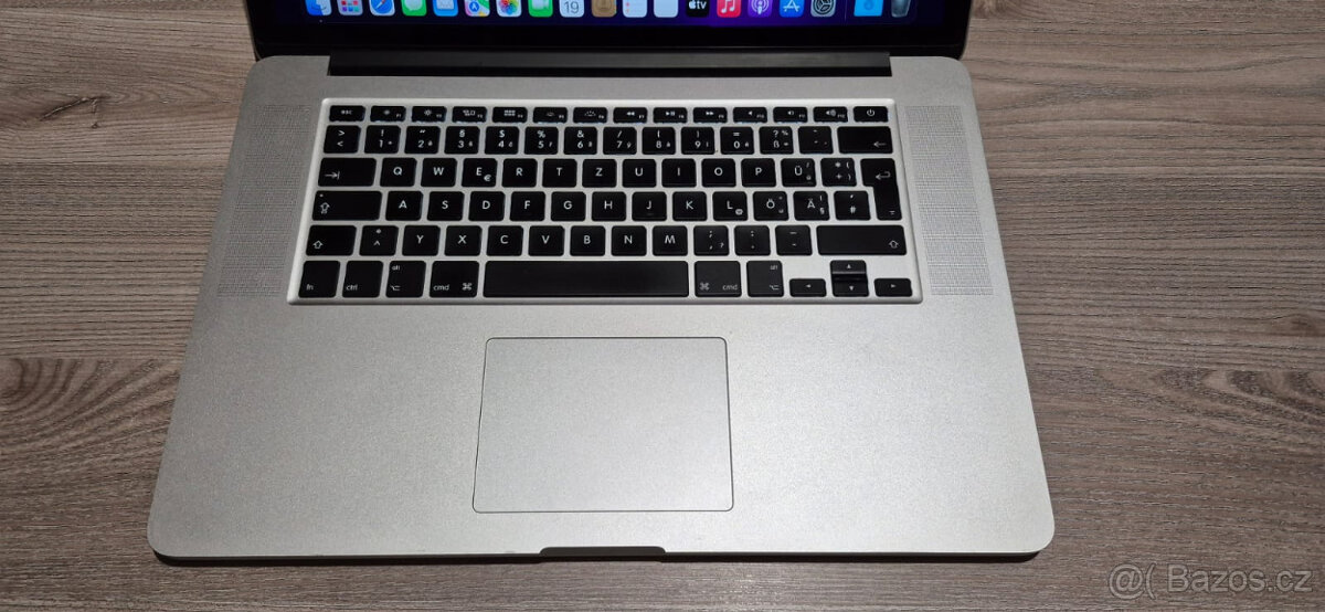 MacBook Pro 15" 2015 (A1398)/i7/16GB/512GB/R9 M370X 2GB - 8