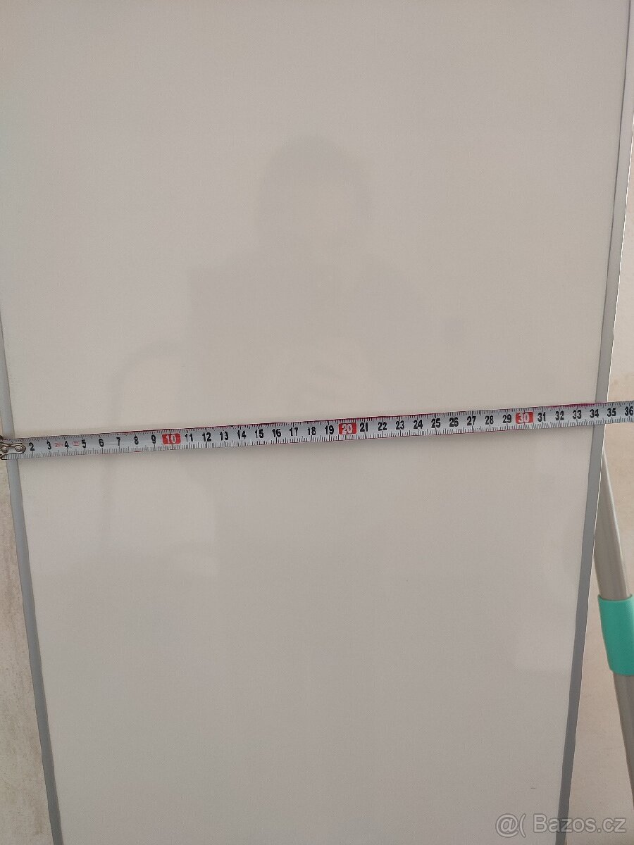 Koupelnová skříňka - 8