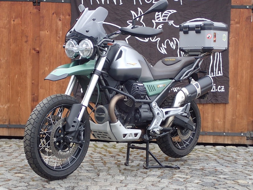MOTO GUZZI V 85 TT E5 - 8