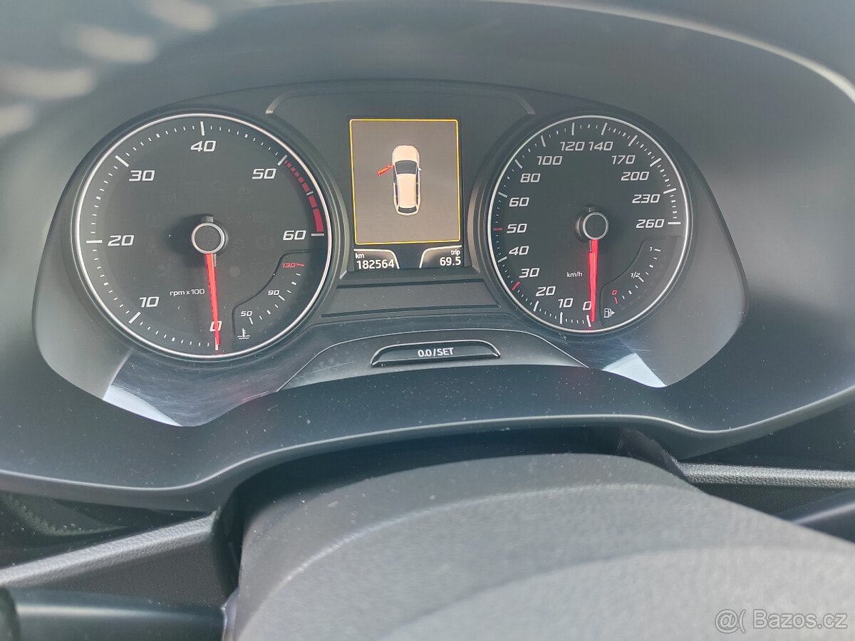 Seat Leon 1.6TDI - 8