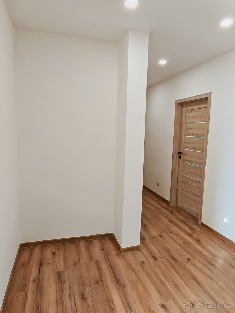 Prodej bytu 3+1 s lodžií - 8