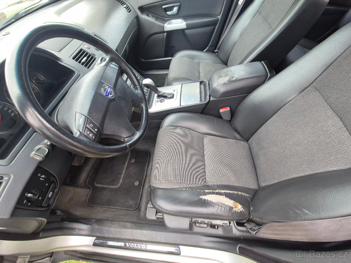 Volvo XC90, rok 2004 - 8