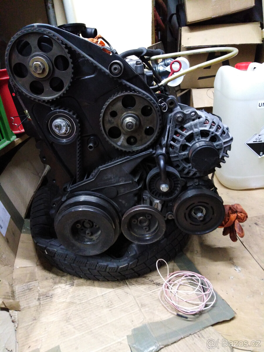 Blok motoru 1.9 TDI - 8