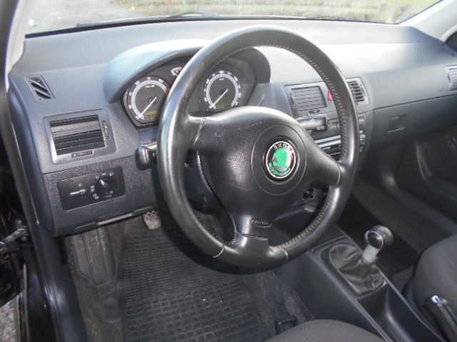 Škoda fábia R.V 2005 1.4 16W - 8