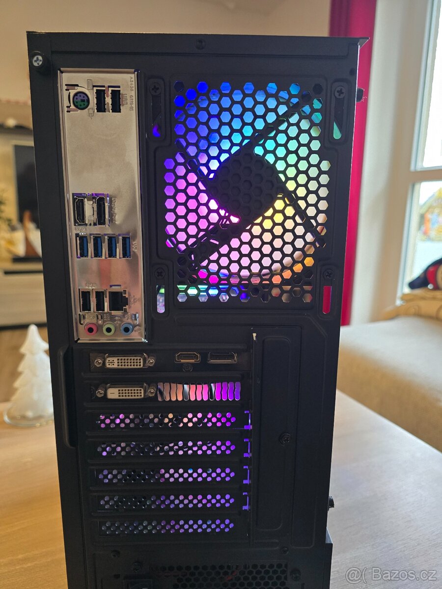 Nové herní PC Darkflash Ryzen 5, 24Gb ram, GTX 660, W11 - 8