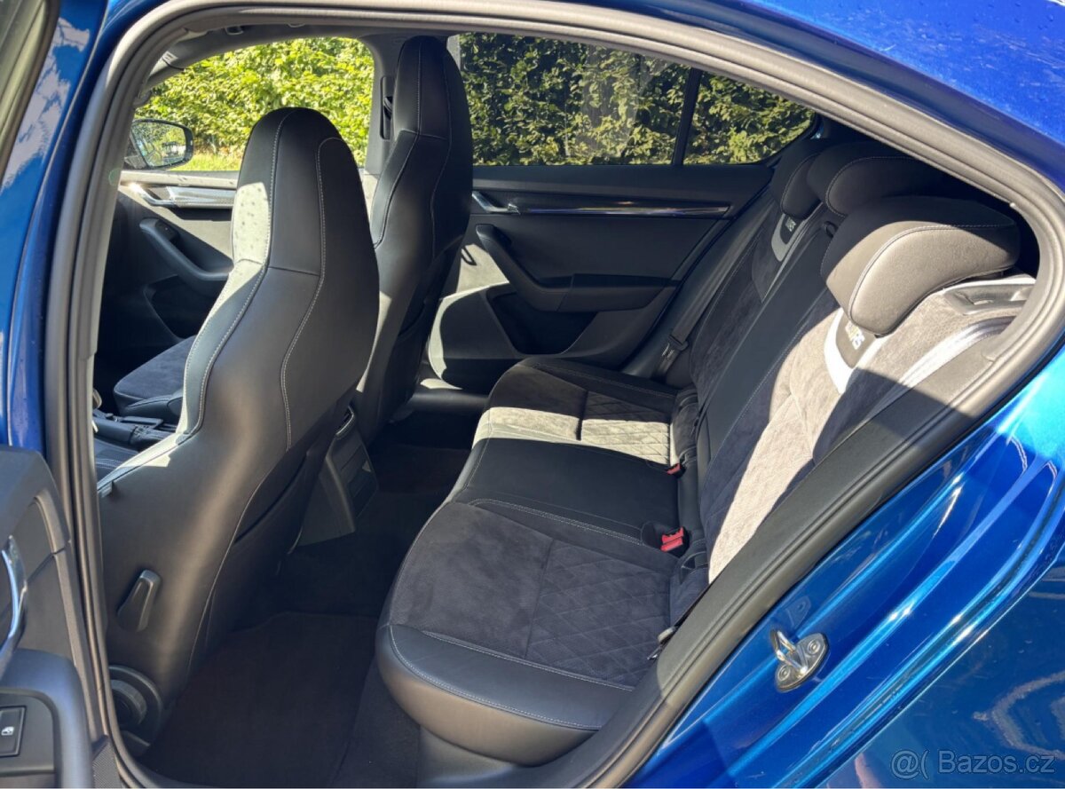 Škoda Octavia 2.0 RS 245 koní - manuál - odpočet DPH - 8