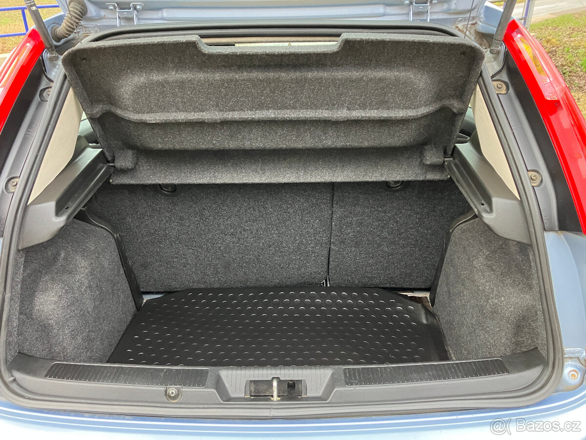 Fiat Grande Punto 1.4 - 8