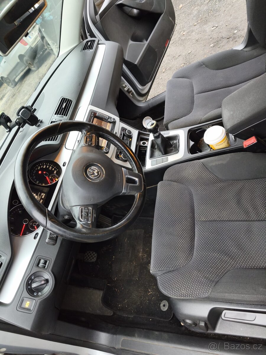 Passat b6 díly - 8