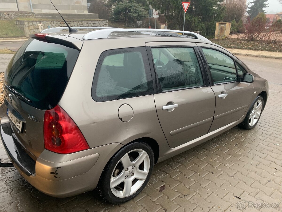 Peugeot 307 2.0hdi panorama - 8