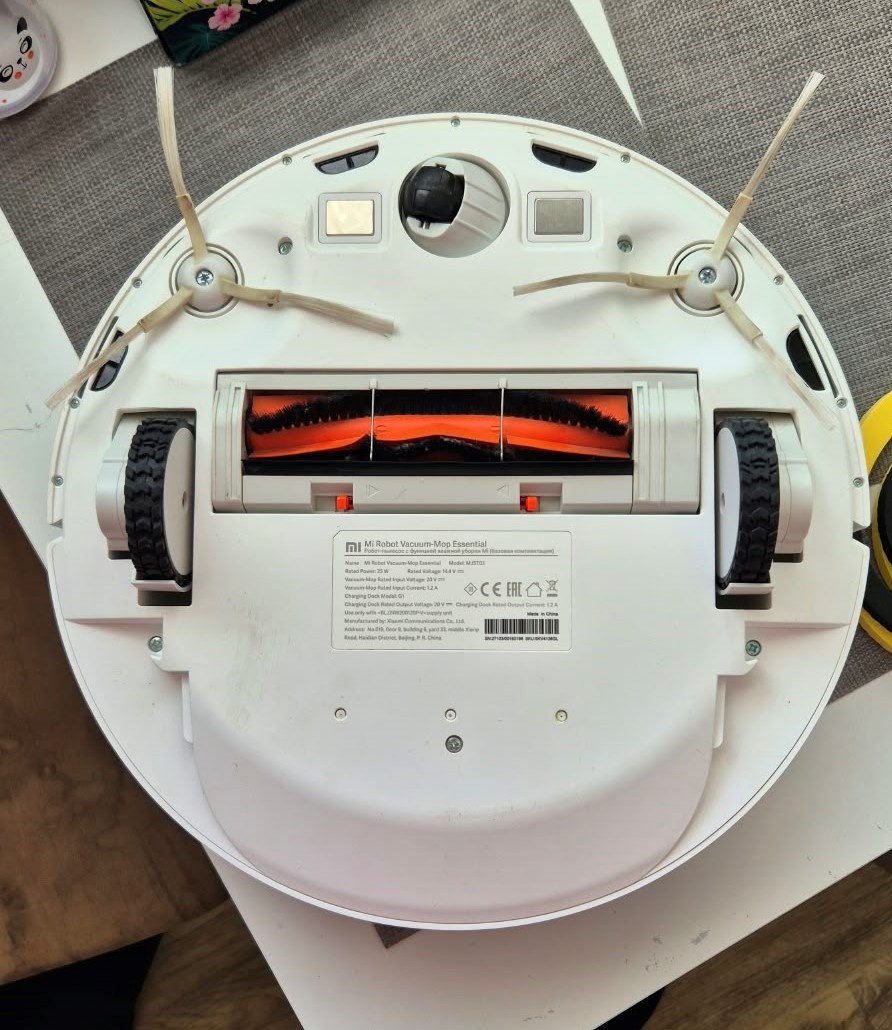 robotický vysavač Xiaomi Mi Robot Vacuum Mop Essential - 8
