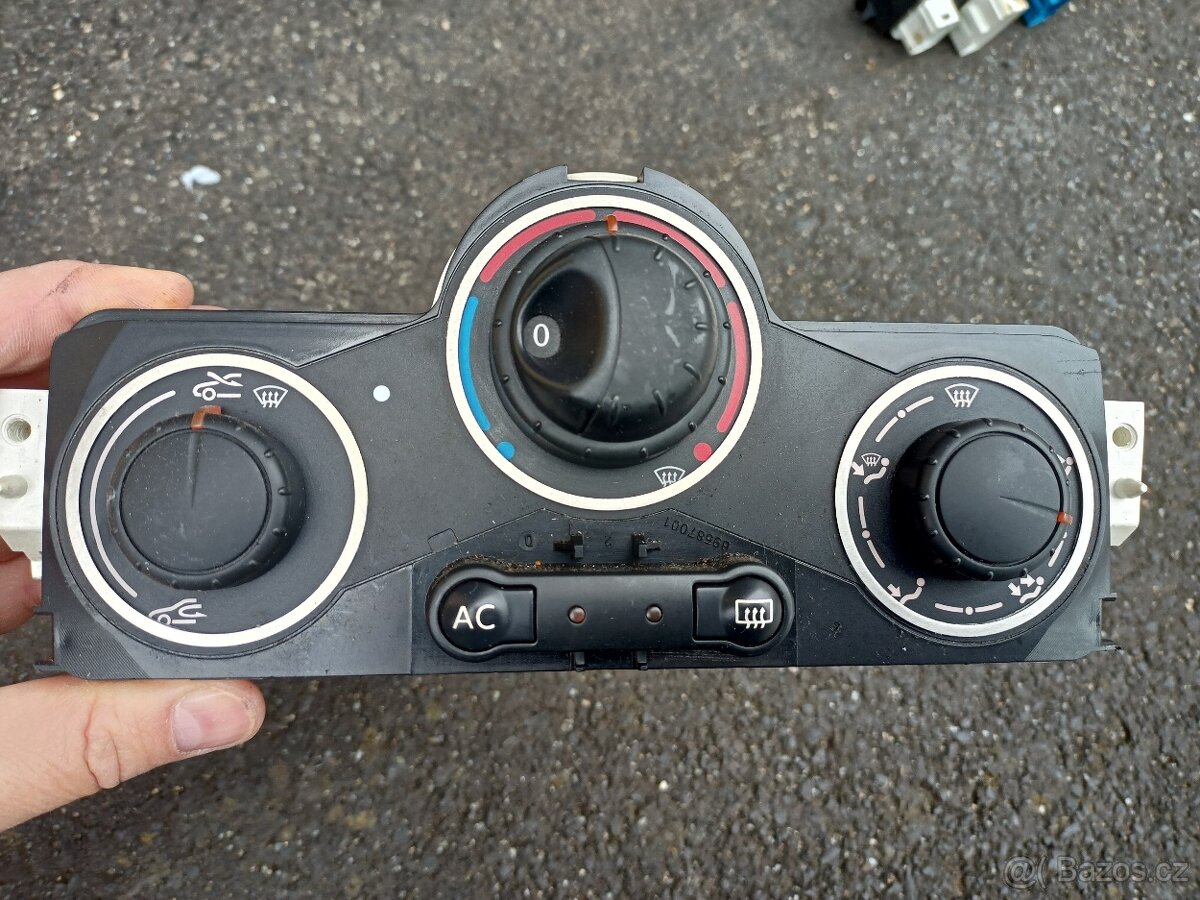 Renault díly z Megane ll r.v2005 - 8