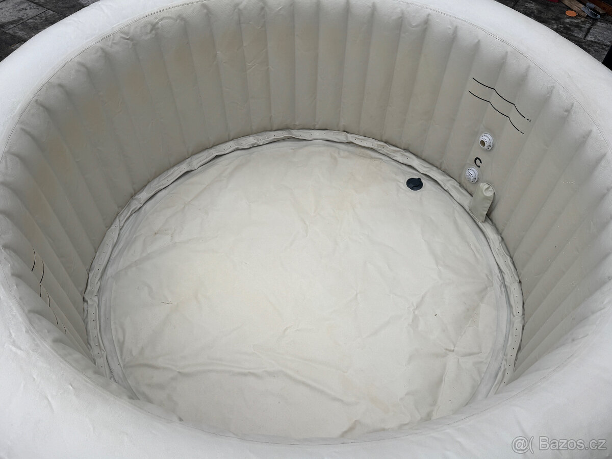 Intex výřivka s příslušenstvím PureSPA - 8