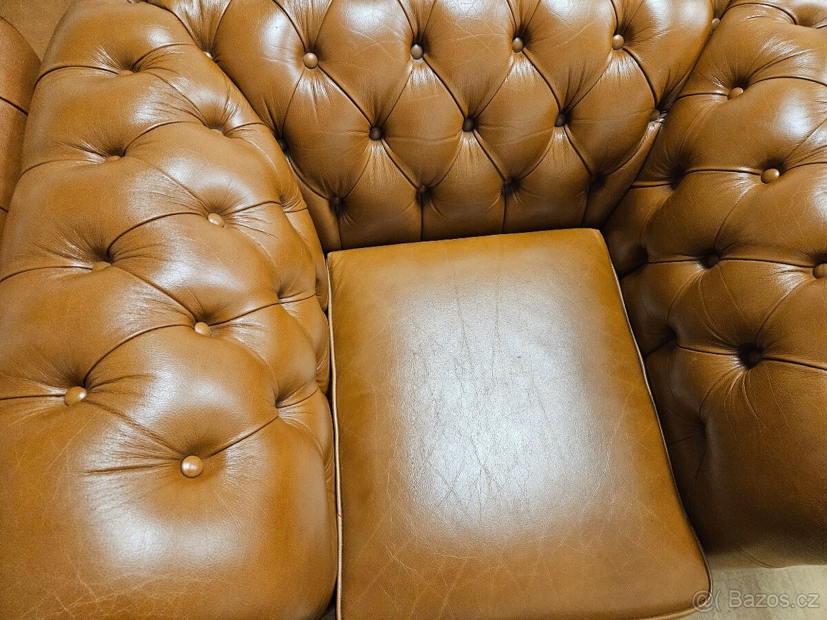 CHESTERFIELD ŠTÝL,BLEDO HNEDÁ KOŽENÁ SÚPRAVA - 8