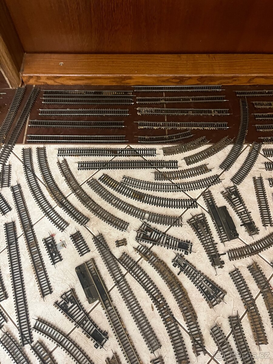 Set 1 poškozených kolejí tt - 8