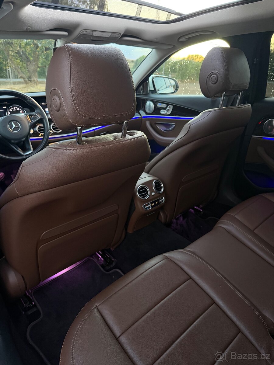 Mercedes-Benz E200 W213 - 8
